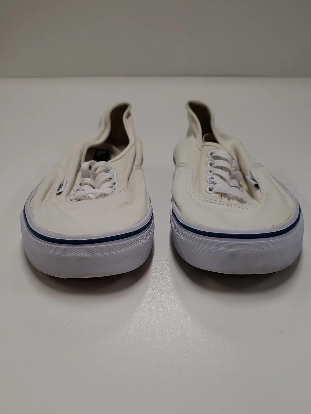 Vans - unisex canvas shoes, size 10 US mens/11.5 US womens, color off-white - Picture 5 of 6